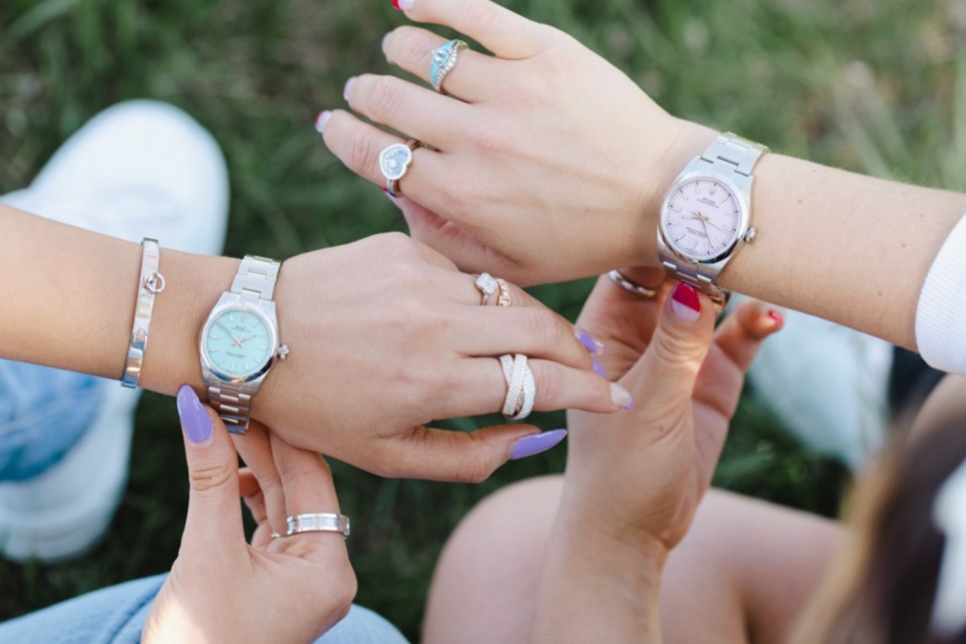Ladies’ Watches and the Bracelet Effect: How What’s on Your Wrist Matters More Than You Think