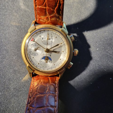 sinn2894176.jpg