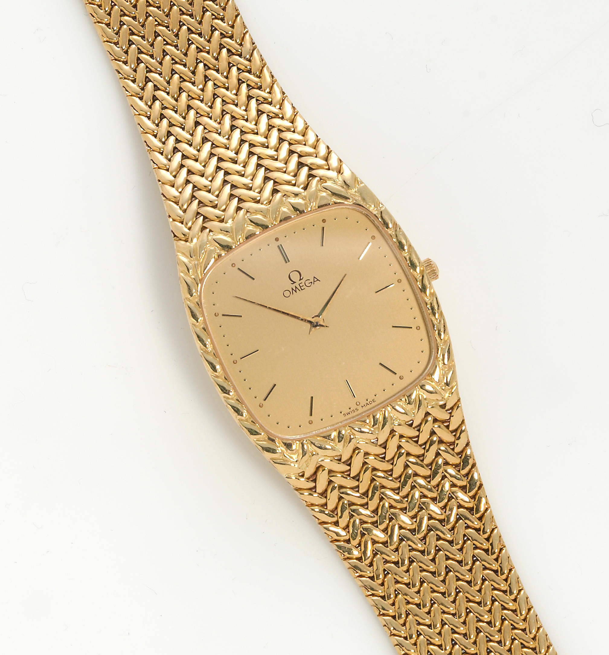 omega-13774938104.jpg