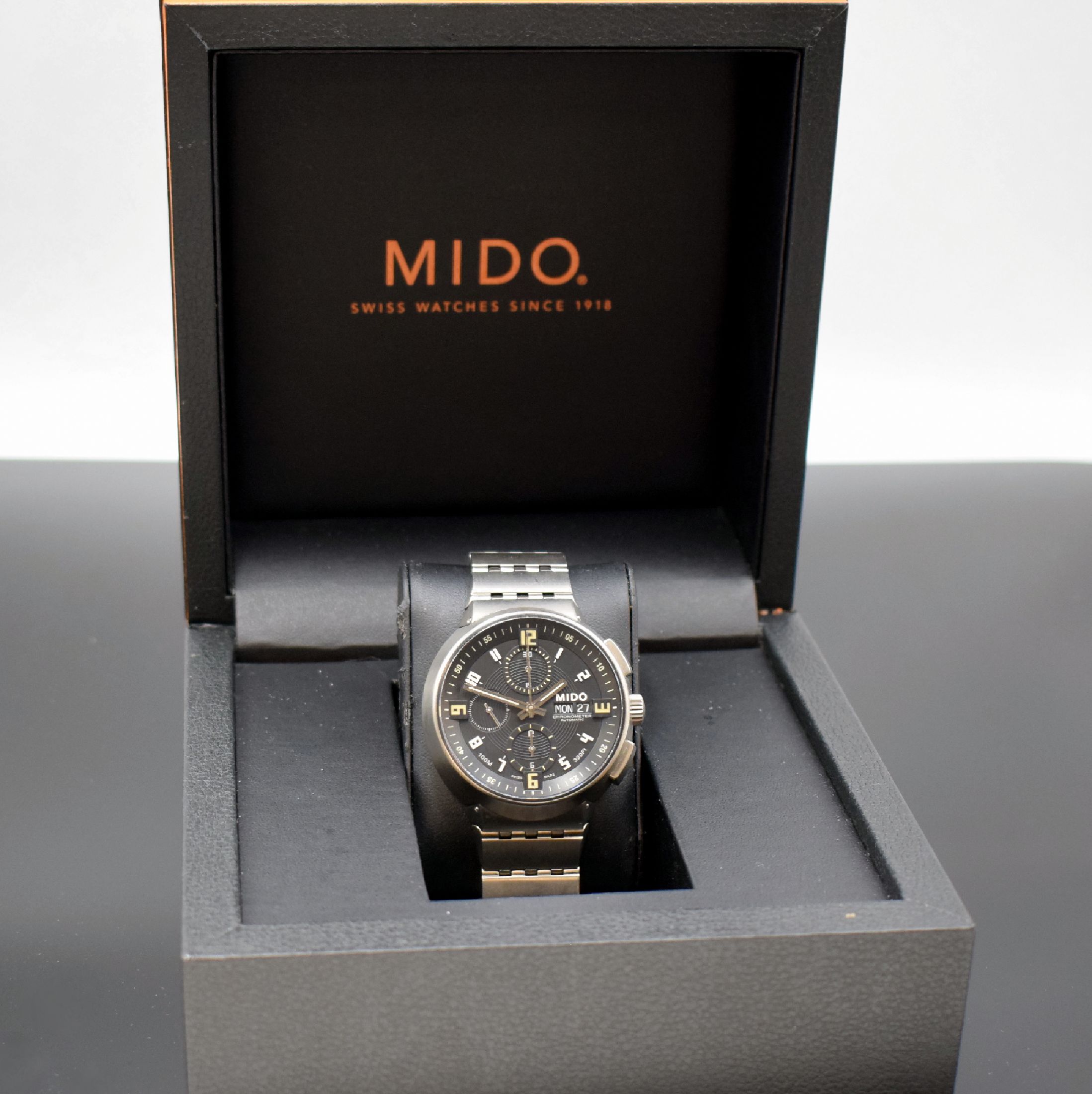 mido-all-dial6949151.jpg