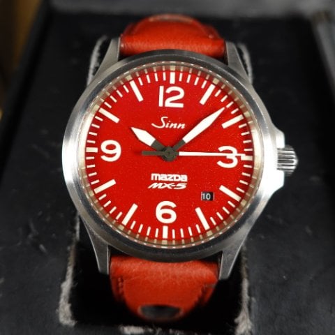Sinn 656 / 657 656.010 Stainless steel Red | Dealer | EveryWatch