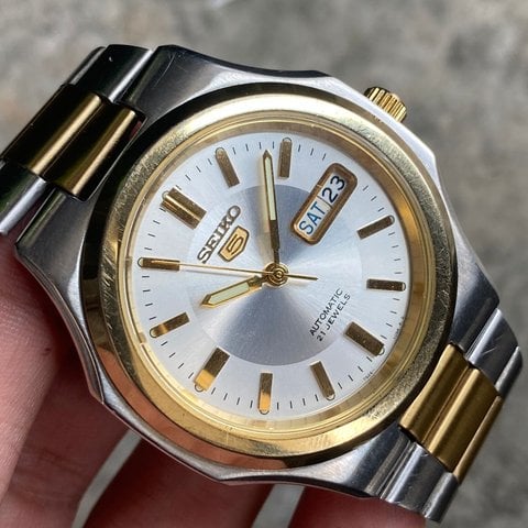 Seiko 5 7S26-03R0 Stainless steel White 2005 | Dealer | EveryWatch
