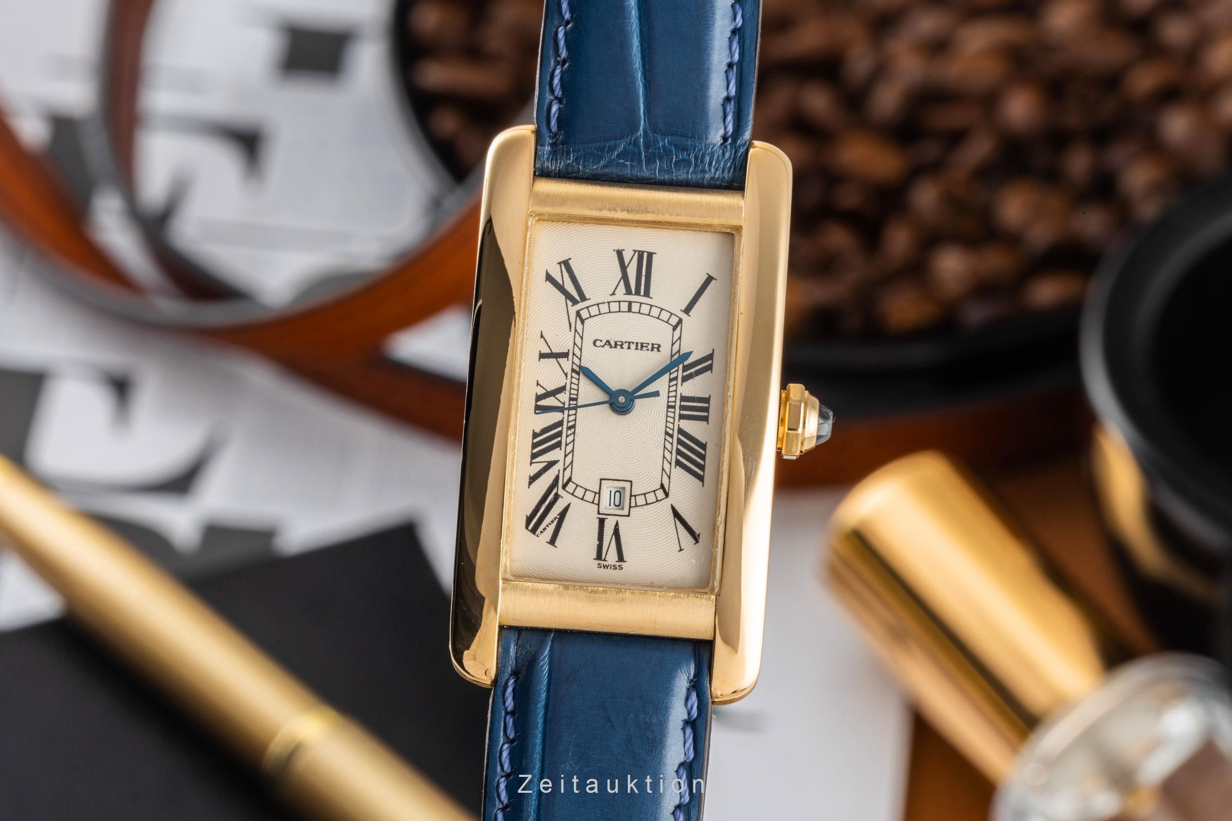 Cartier Tank W2603556, 1725 Yellow gold | Dealer | EveryWatch