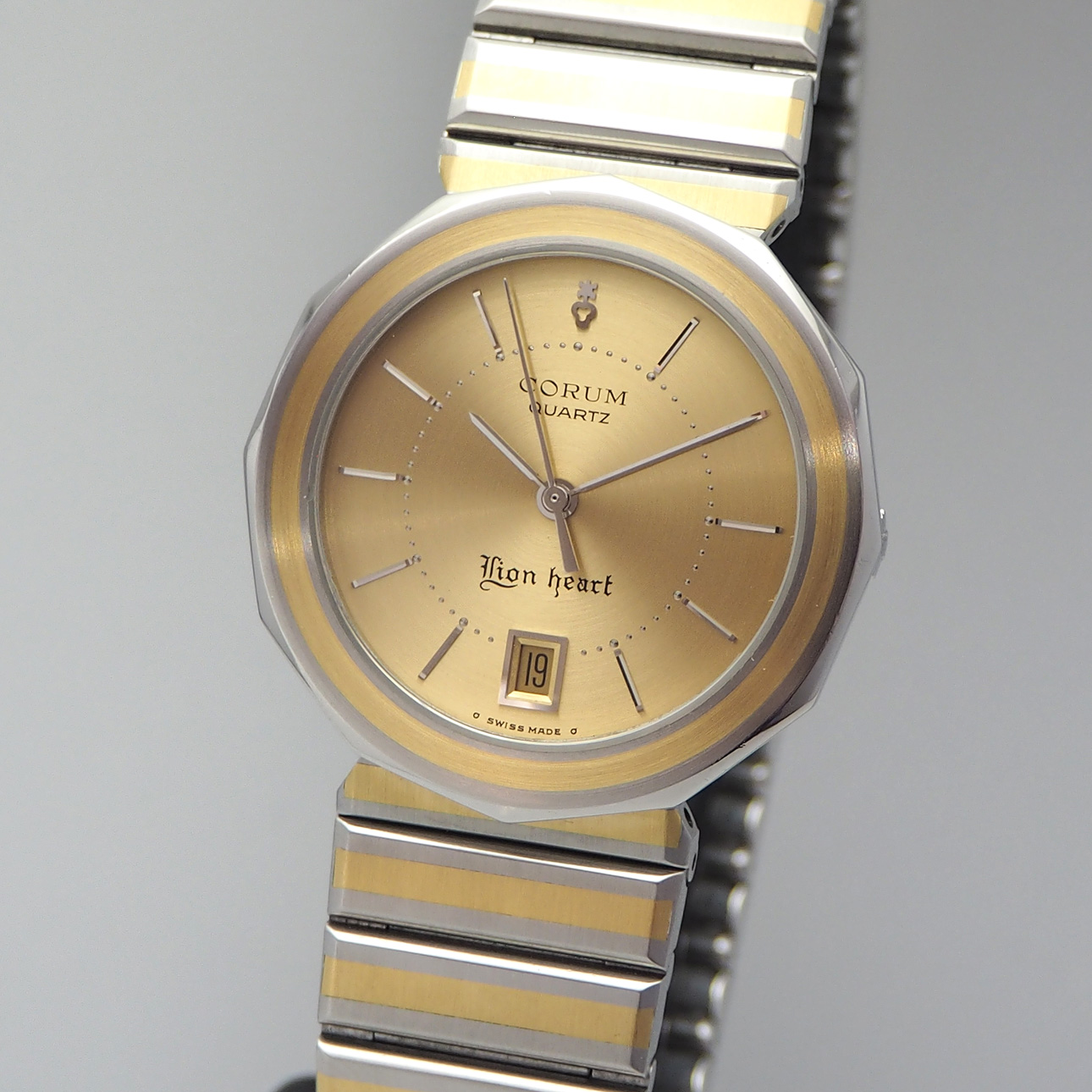 CORUM LION HEART 腕時計 Corum Lion Heart 36800V23 Yellow gold 1980 | Dealer | EveryWatch