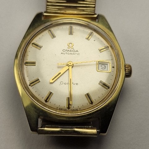 omega-geneve11849210.jpg