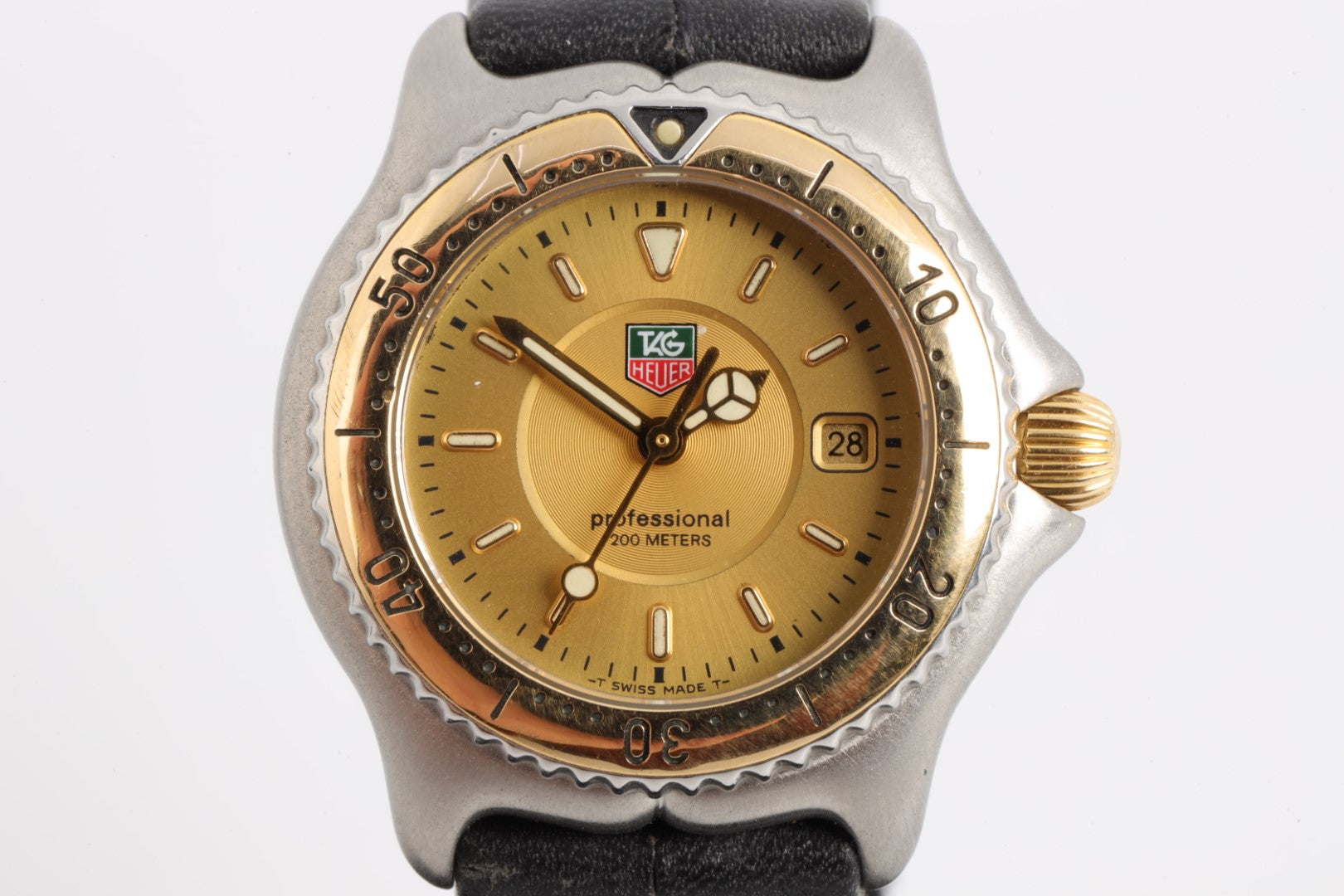TAG Heuer 2000 WI 1351 Stainless steel | Dealer | EveryWatch