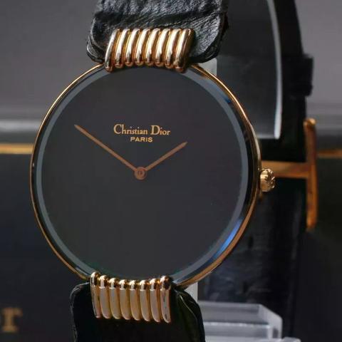 Christian Dior Black Moon Watch Christian Dior Black Moon Watch 47 153 2 Analog Quartz Gold  main image 4