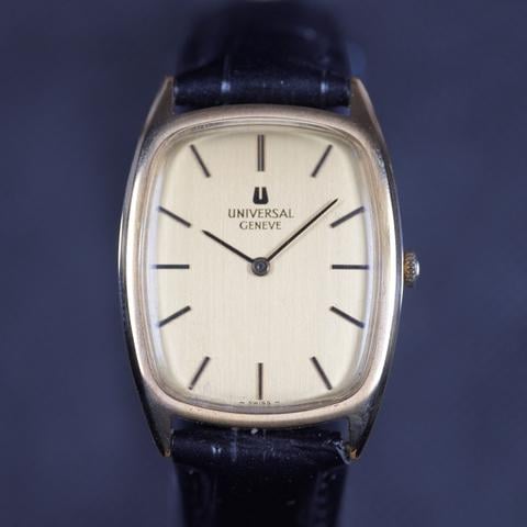 Universal Genève 542137 Stainless steel Champagne 1978 | Dealer