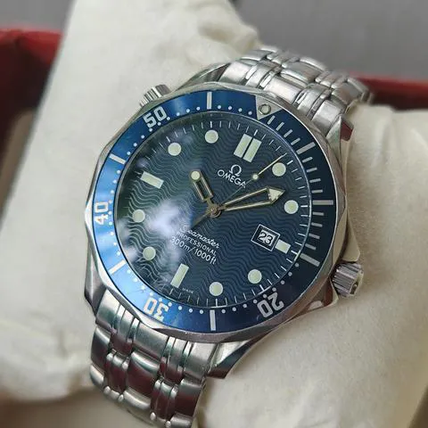 25418000 omega fashion