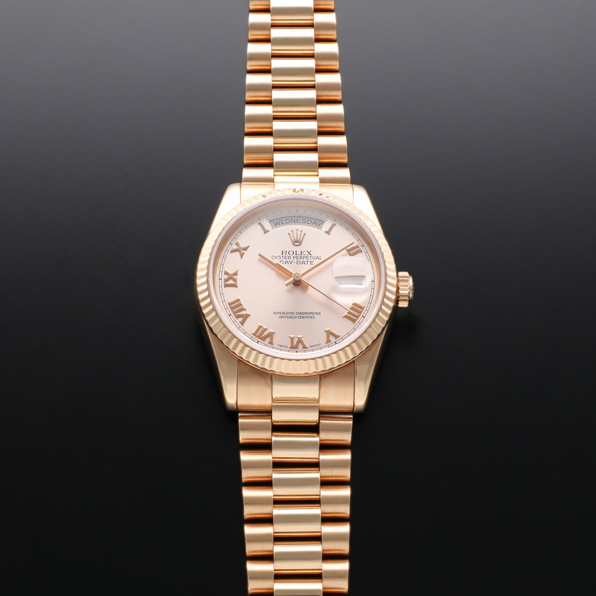 Rolex Day-Date 118235 Rose gold Pink 2000 | Bezel | Lot 71939