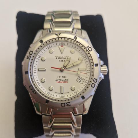 TISSOT PR100　T353/453　デイト ダイバー ウォッチ TISSOT PR100 T353/453 デイト ダイバー ウォッチ
