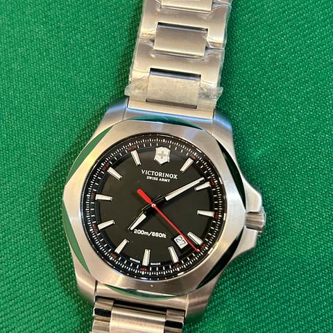 victorinox-i-n-o-x-241723-