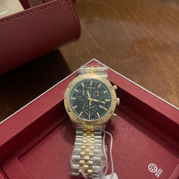 新品】Salvatore Ferragamo 腕時計 SFU400623 salvatore-ferragamo26652623.jpg