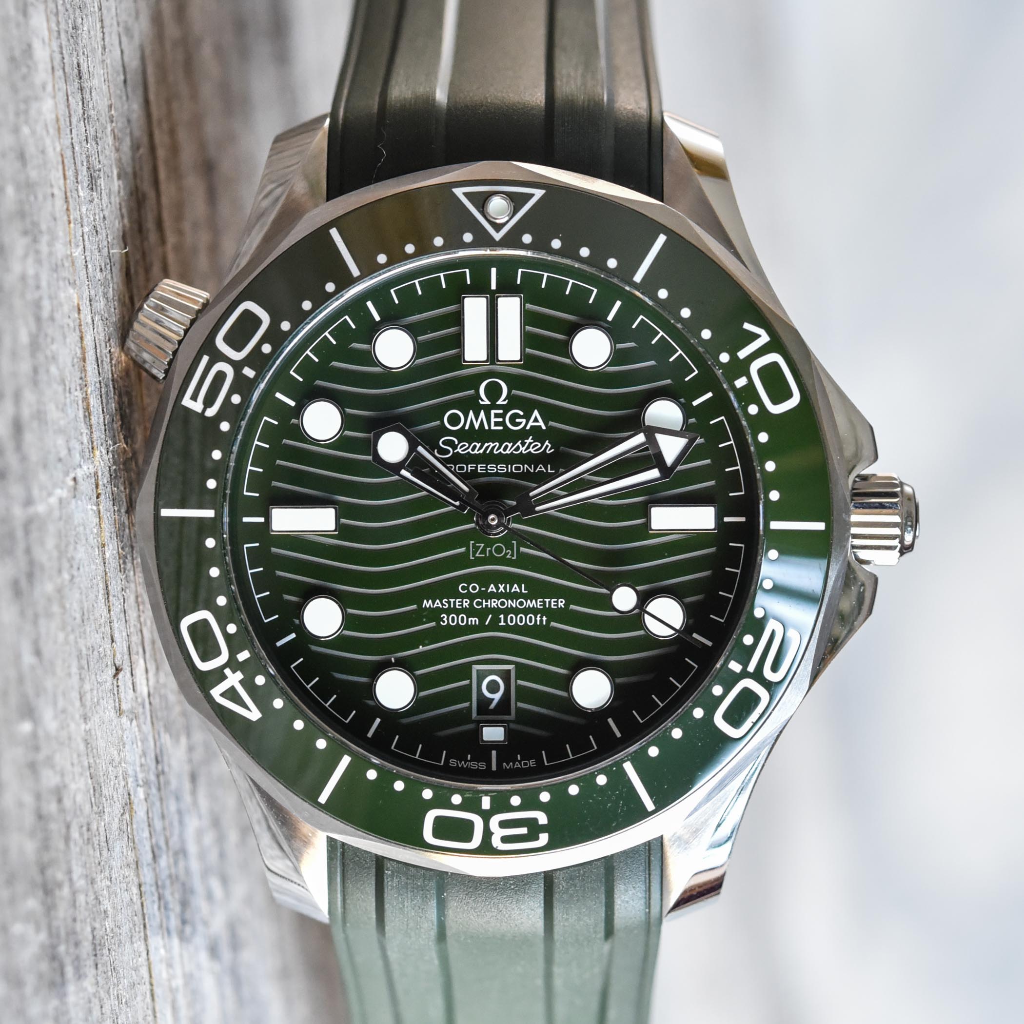 Omega Seamaster Diver 300M 210.32.42.20.10.001 Stainless steel 