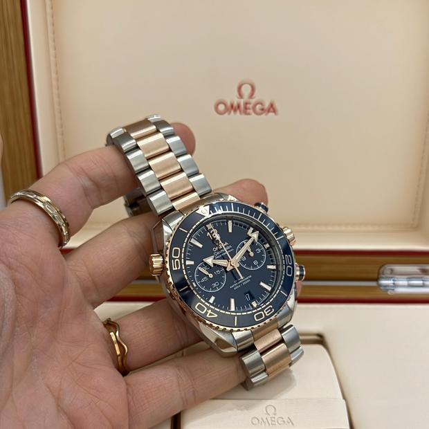 omega-seamaster-planet-ocean-