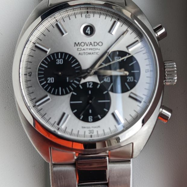 movado-datron27889661.jpg