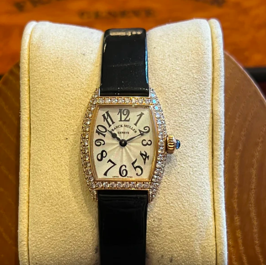 Franck Muller Curvex 2500GZD Yellow gold Silver | Dealer | EveryWatch