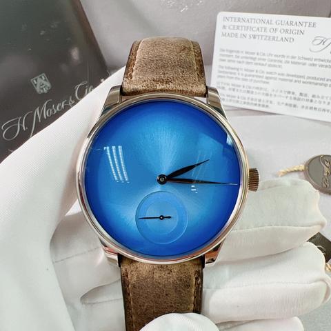 H. Moser & Cie. Venturer 2327-0216 White gold Blue | Dealer