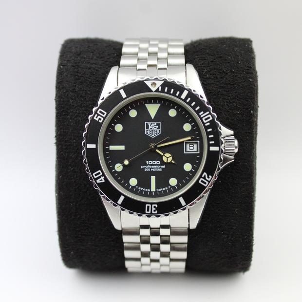 TAG Heuer • シリーズ：1000 Professional s-l1200.jpg