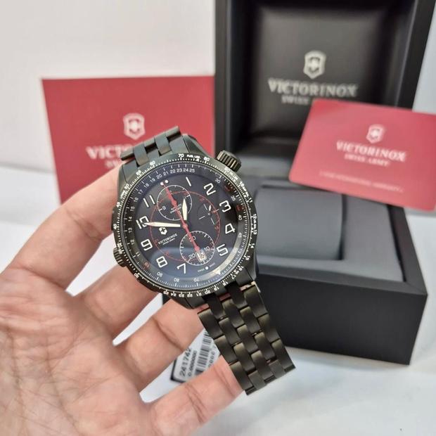 ノイズ Victorinox AirBoss 241742 Stainless steel Black 2023 Brazil