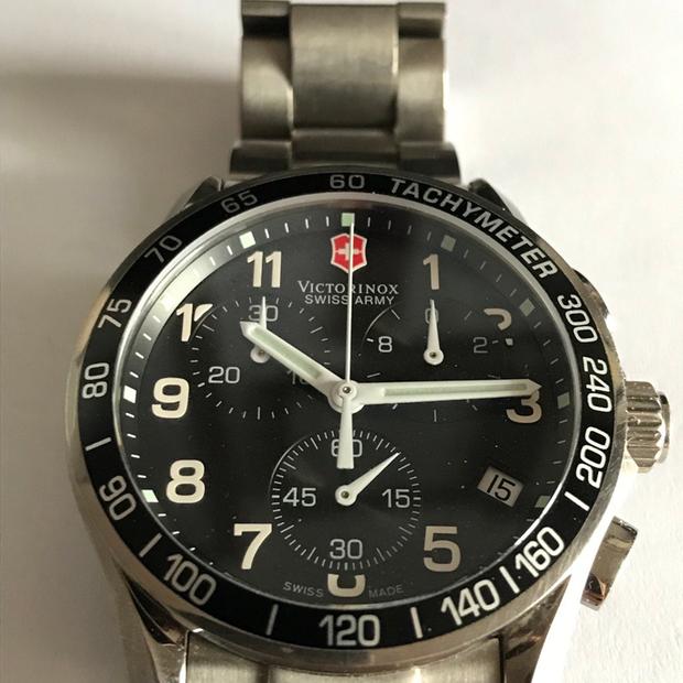 victorinox-chrono-