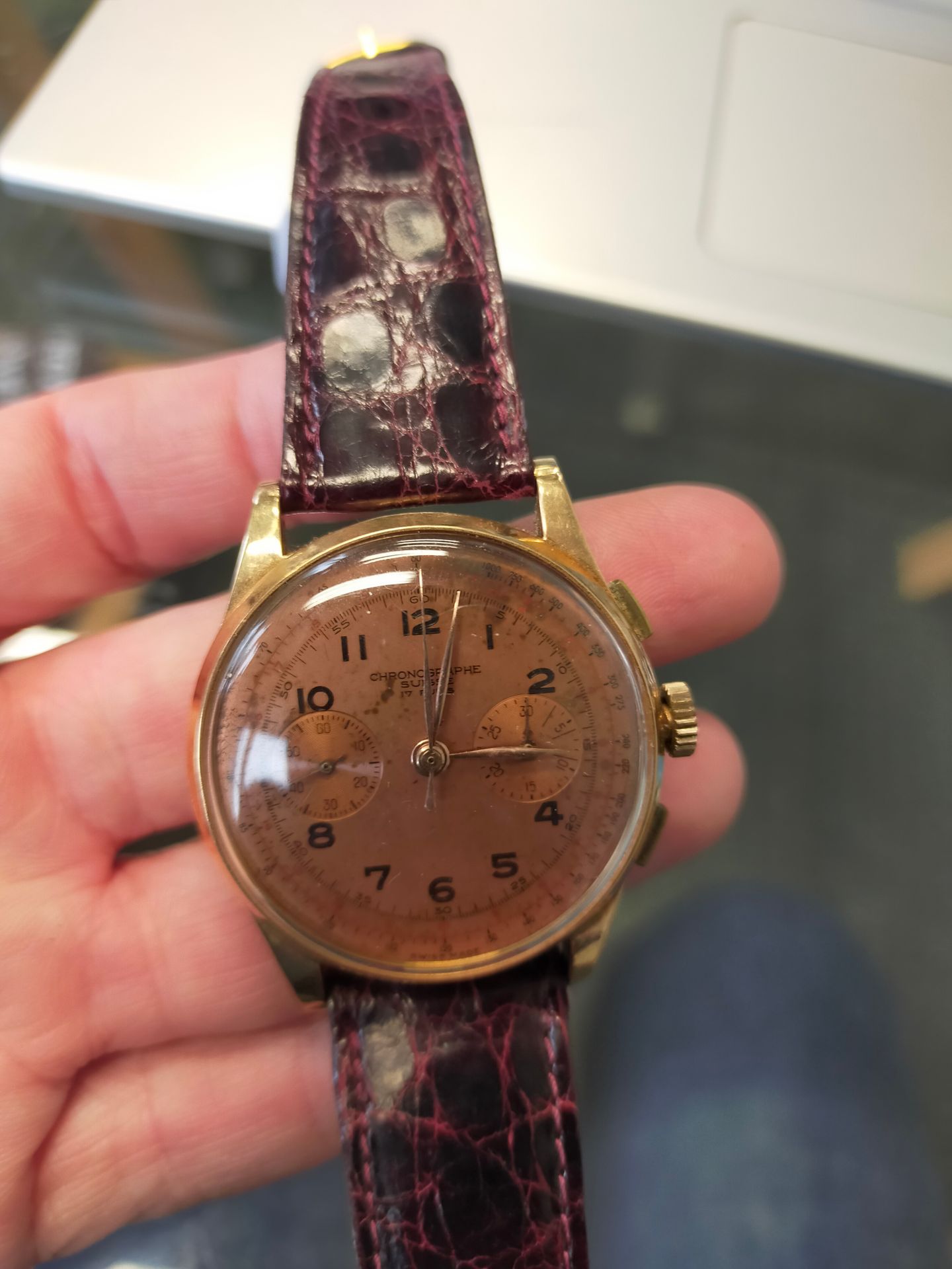 18金 スイス腕時計　ヴィンテージ Chronographe Suisse 18k yellow gold Golden 1960 France | JEWELRY