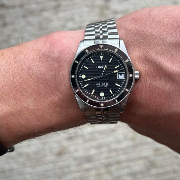 tissot-pr-100-pr10030668805.jpg
