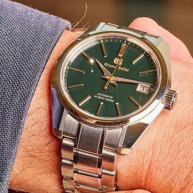 grand-seiko-sbgh28331469722.jpg