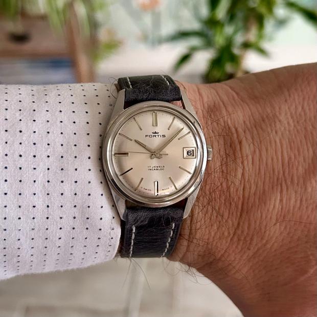 Fortis Stainless steel Silver 1968 | Dealer | EveryWatch