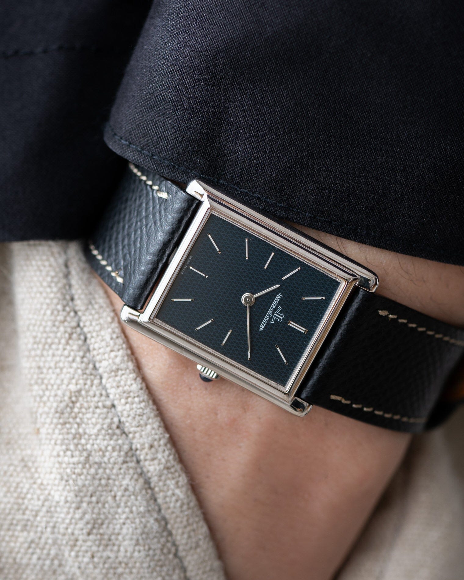 Jaeger-LeCoultre Rectangle 6029.22 White gold Navy blue 1970