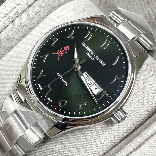 Frédérique Constant Highlife FC-304GR5B6B-OMR Stainless steel