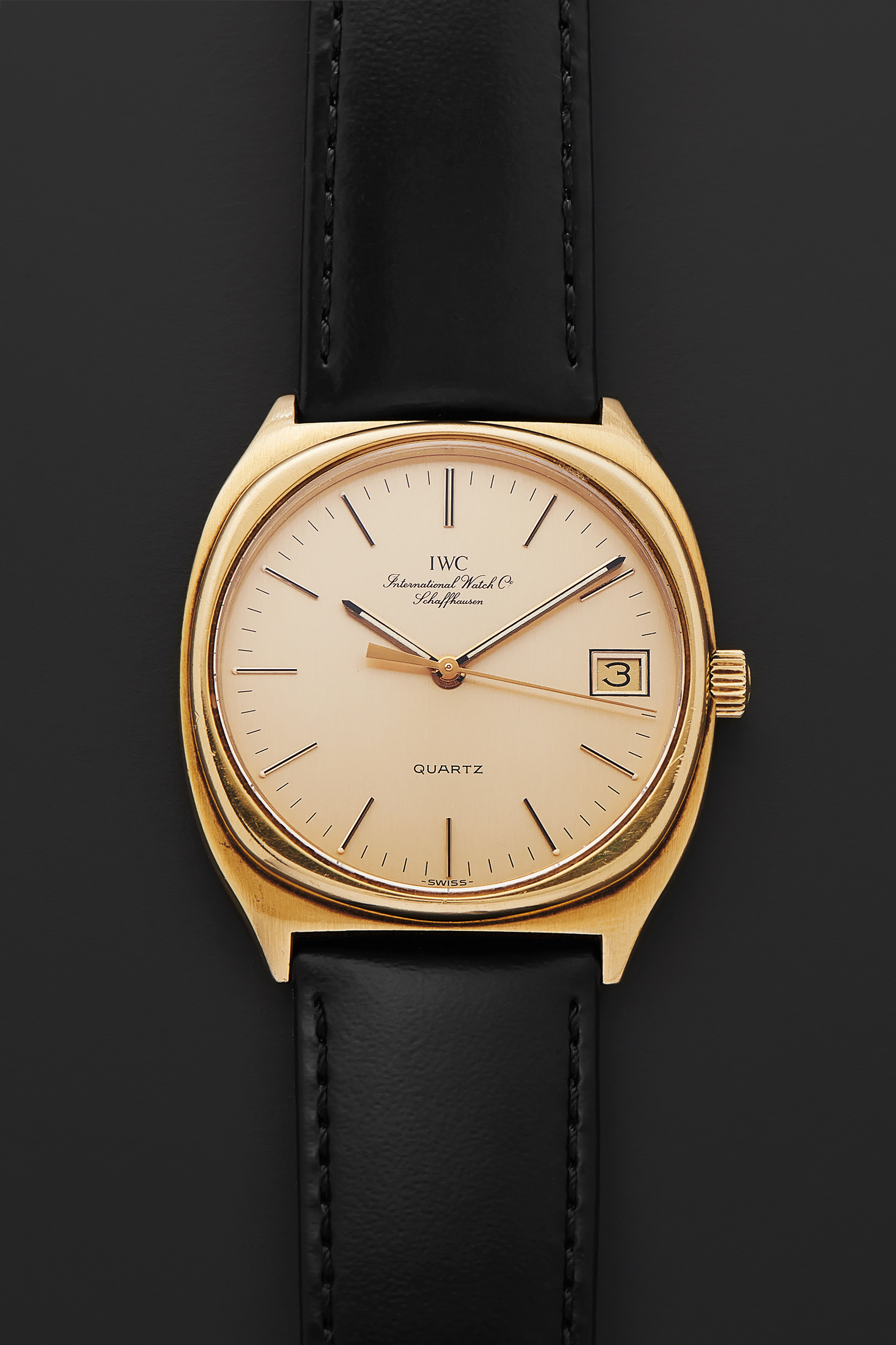 iwc ゴールド　シャウハウゼン IWC 3004 18k yellow gold Champagne Switzerland | February Auction