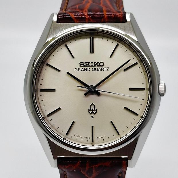 Seiko Grand Quartz 4840-8110 Stainless steel Silver 1977 Germany