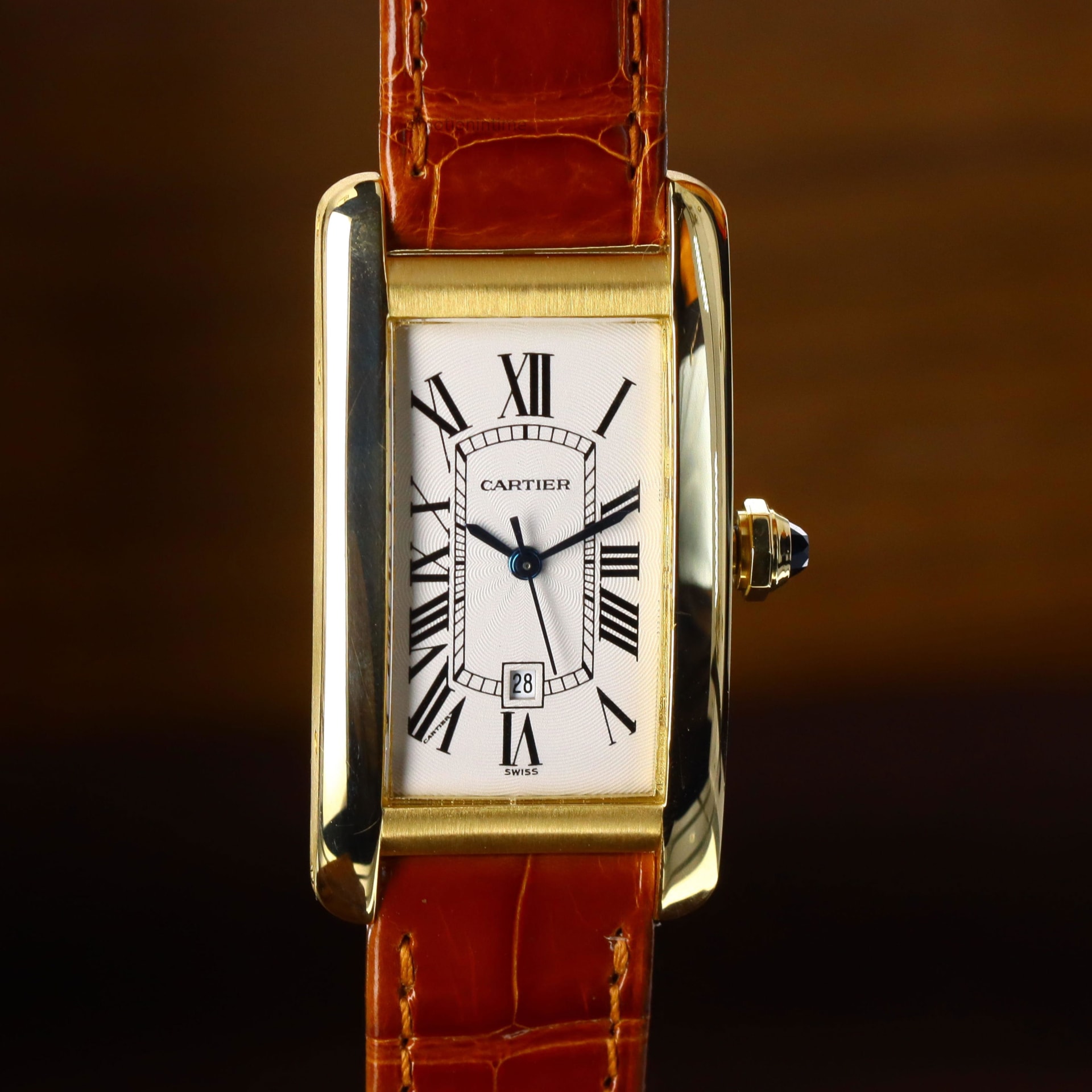 Cartier Tank Americaine Yellow gold Silver Japan | Dealer | EveryWatch