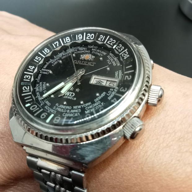 Antique Orient Y469622-7A Stainless steel Black 1970 Singapore | Dealer