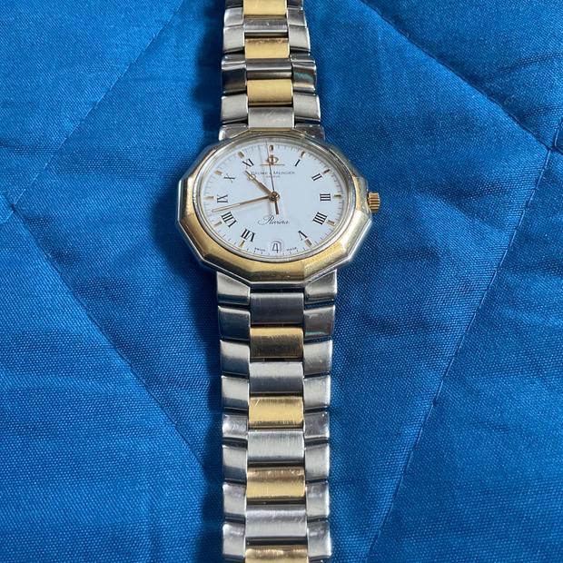 Baume & Mercier Riviera MV045164 Stainless steel White 2001 United