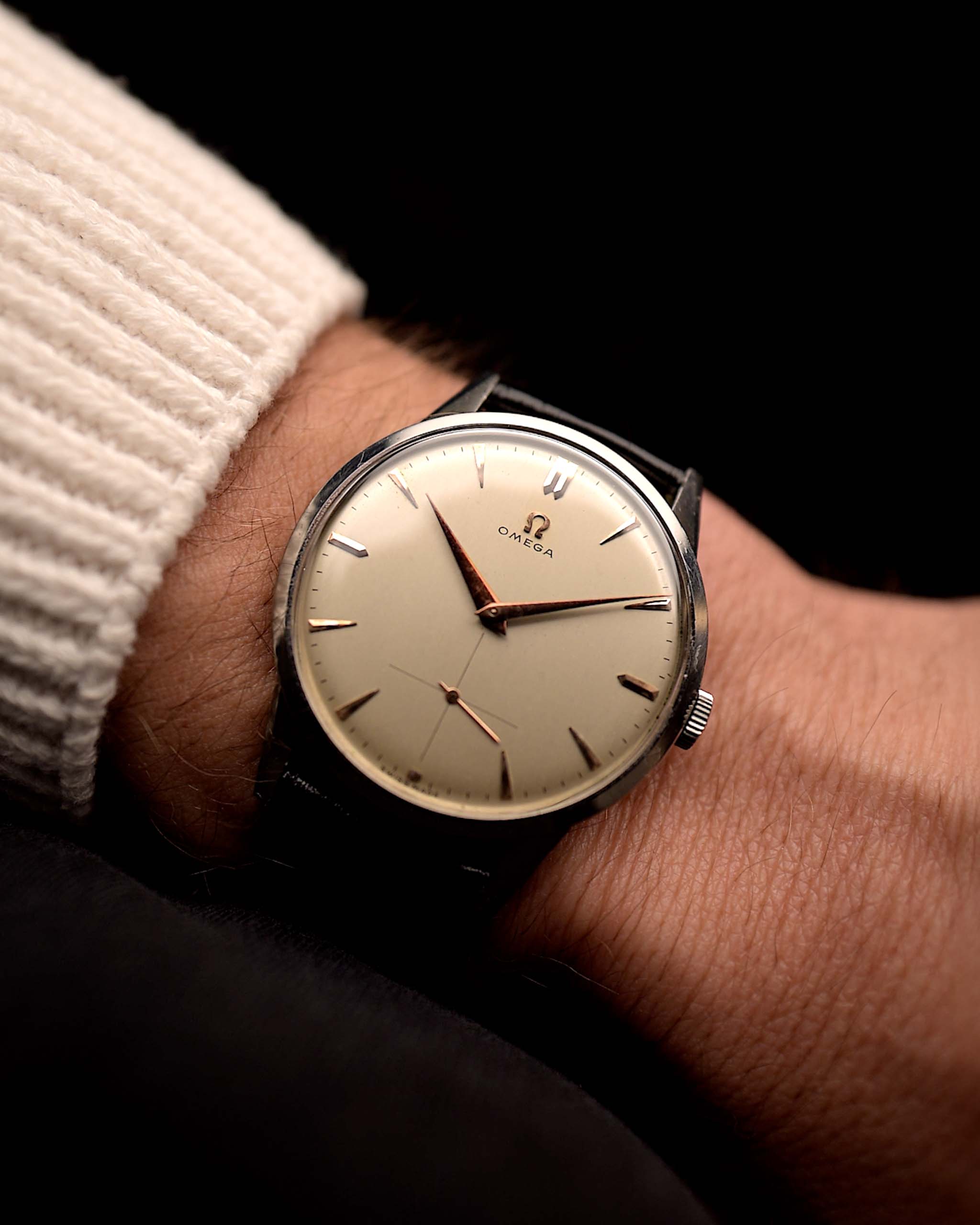 Omega Jumbo 2272-7 Stainless steel Champagne 1952 Germany | Dealer