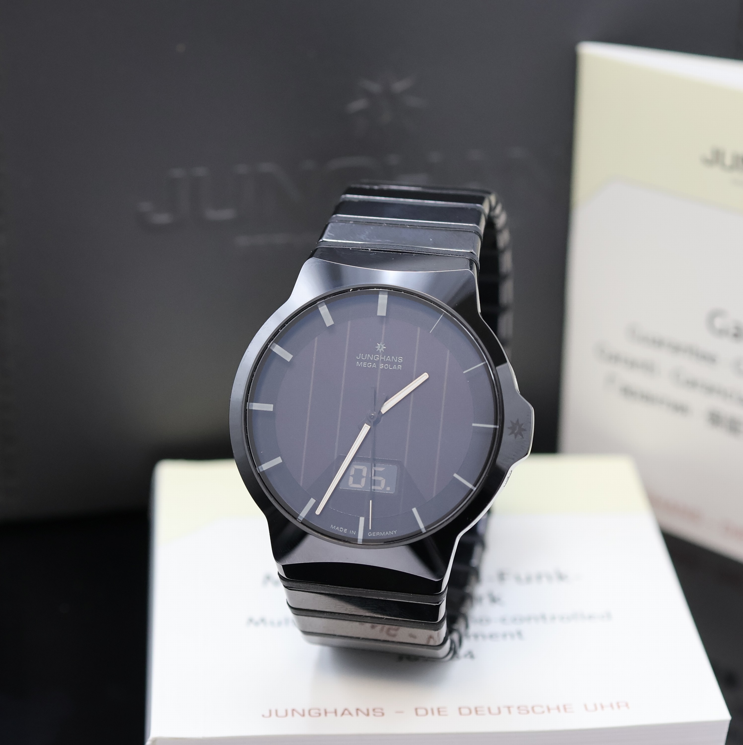Uhrinstinkt Force Mega Solar Junghans Junghans Force Mega Solar