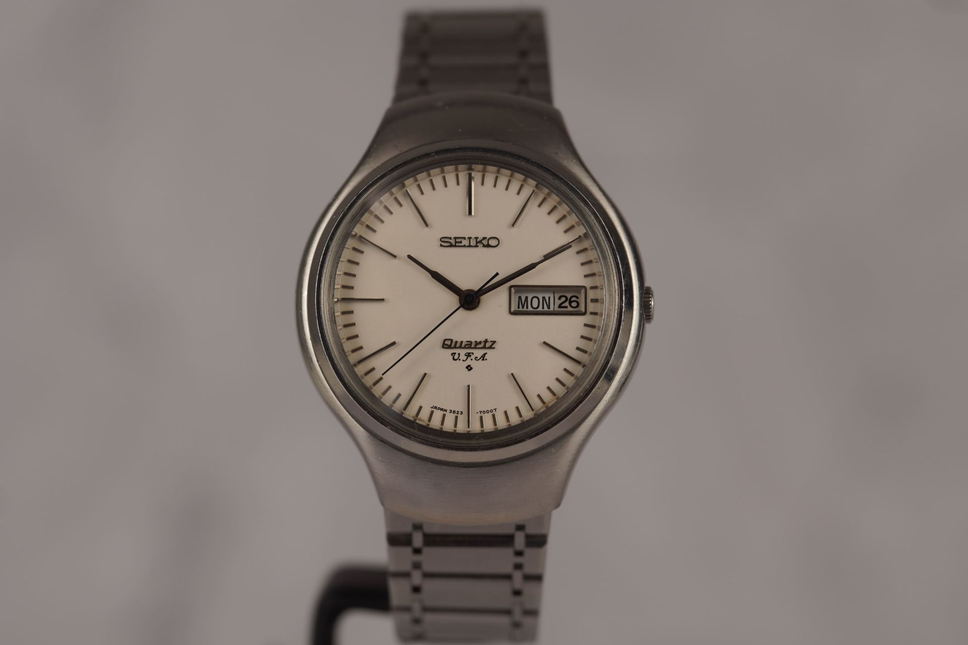 Seiko 3823-7000 Stainless steel White 1973 | Dealer | EveryWatch