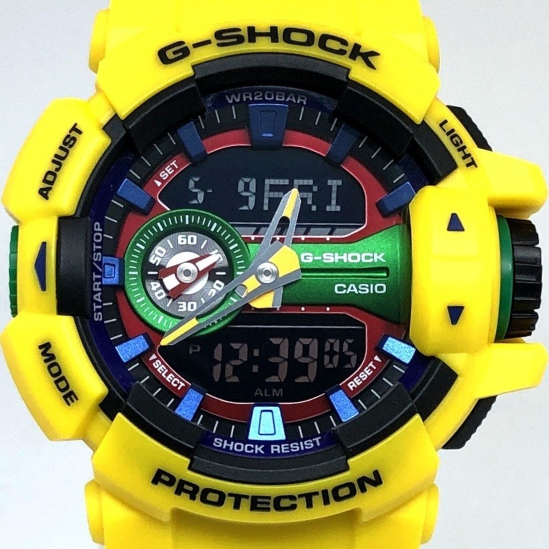 CASIO G-SHOCK 5611 グリーン腕時計 Casio G-Shock 5611 Stainless steel Green 2023 United Kingdom