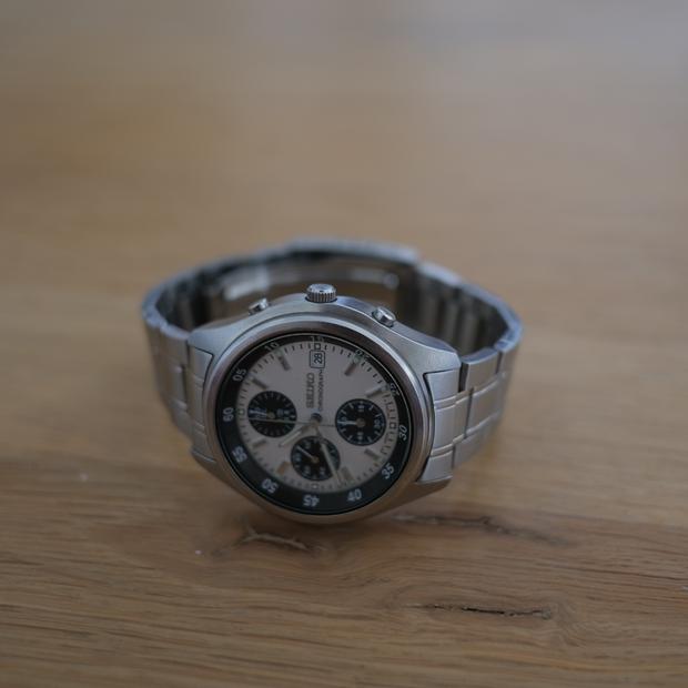 Seiko Chronograph 7T92 Metal | Dealer | EveryWatch