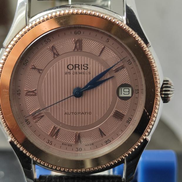 oris-7411-63-08-44925416.jpg