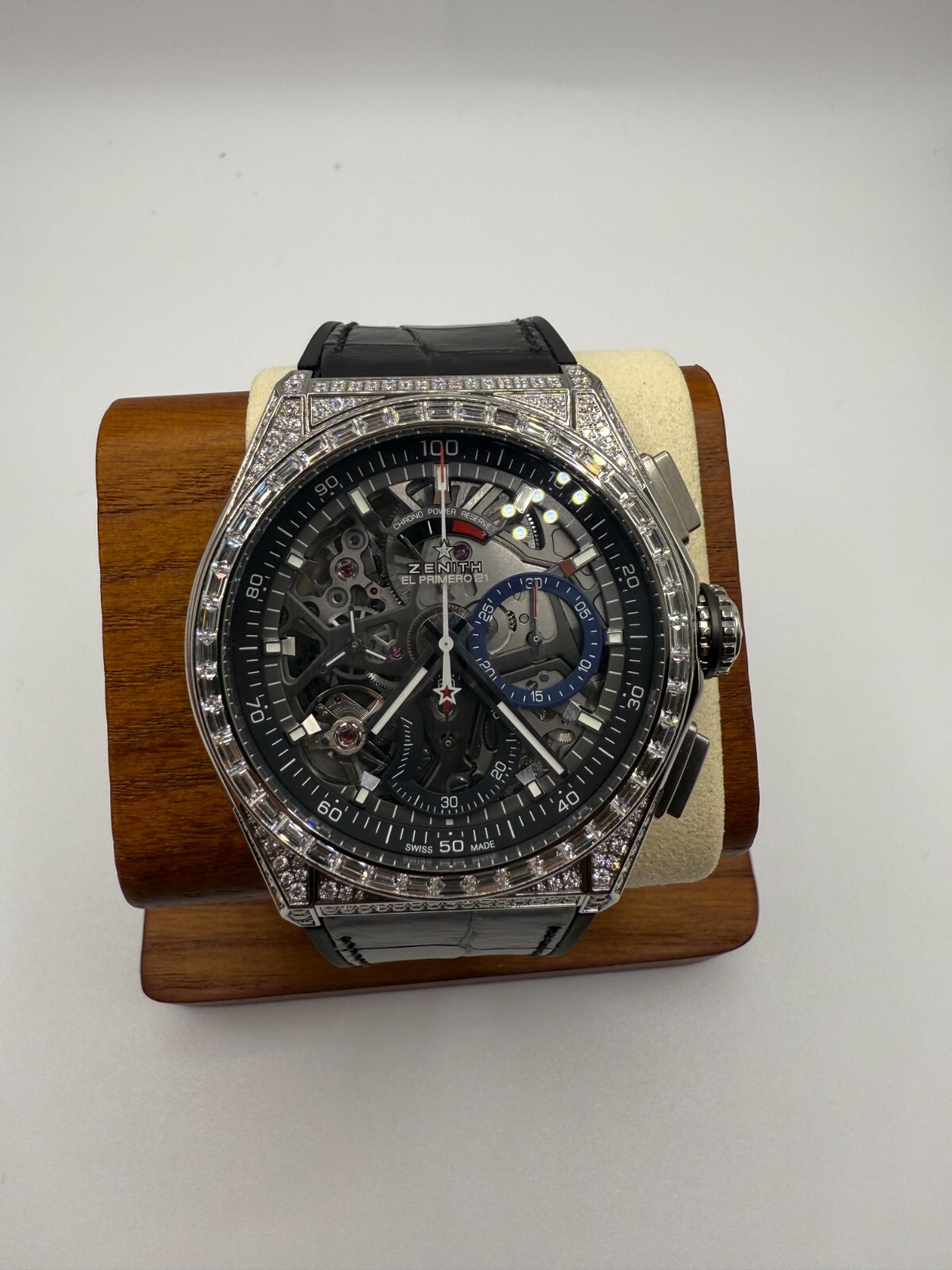 Zenith Surf 01.1461.380 1974 Italy | Dealer | EveryWatch