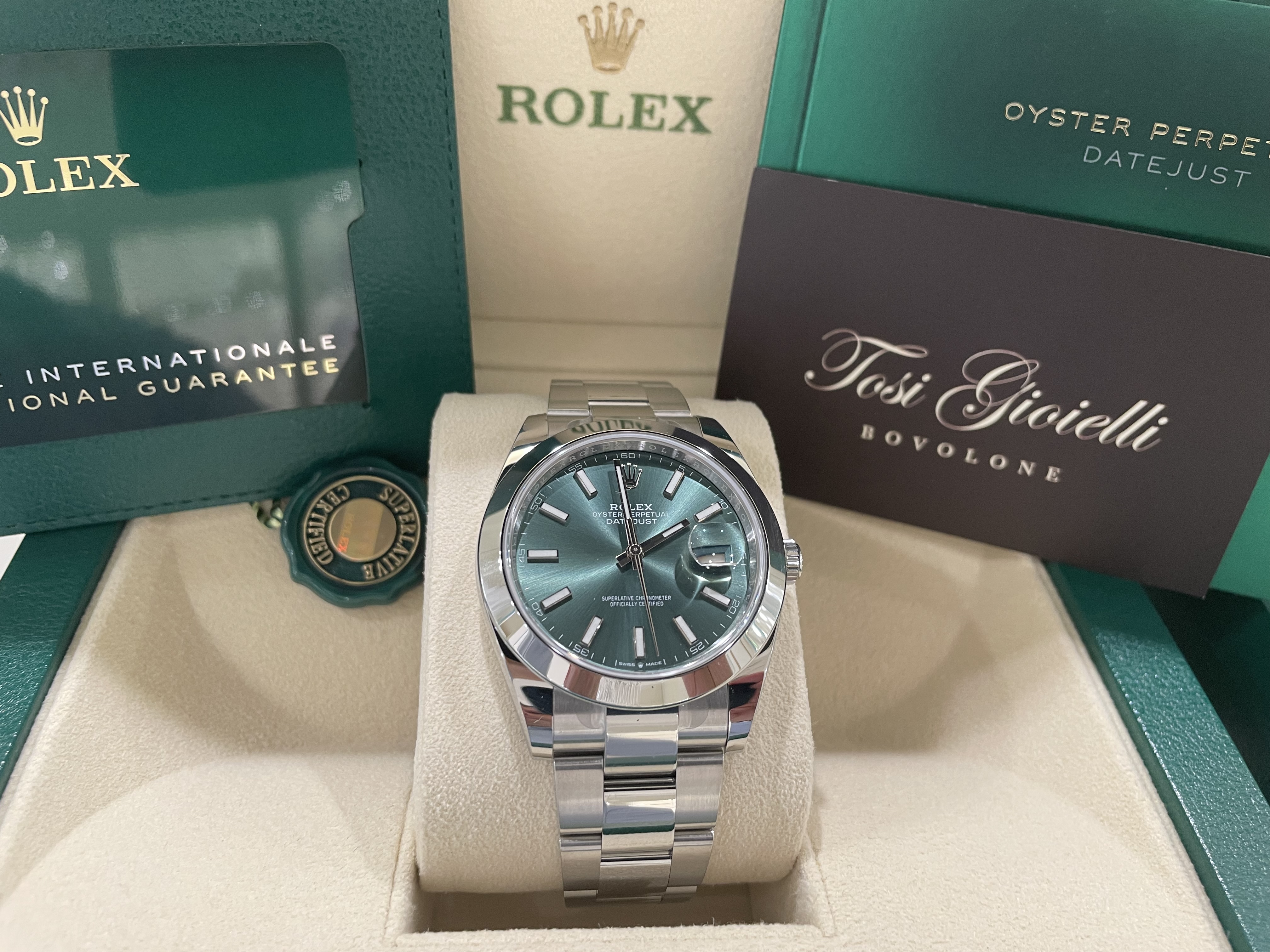 Rolex Datejust 126300 Stainless steel Silver 2018 Germany Dealer