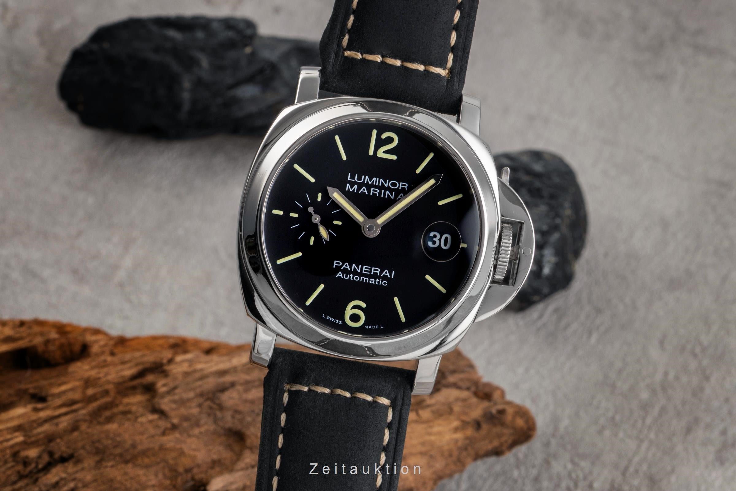Panerai Luminor PAM01048 Stainless steel Black 2017 Germany