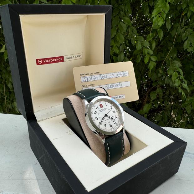Victorinox Infantry 24696 Stainless steel White Romania | Dealer