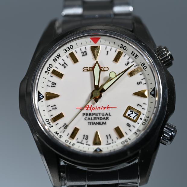 SEIKO アルピニスト 8F56-00D0 チタン ジャンク品 Exc+5] SEIKO Alpinist 8F56-00D0 SBCJ019 Perpetual calendar