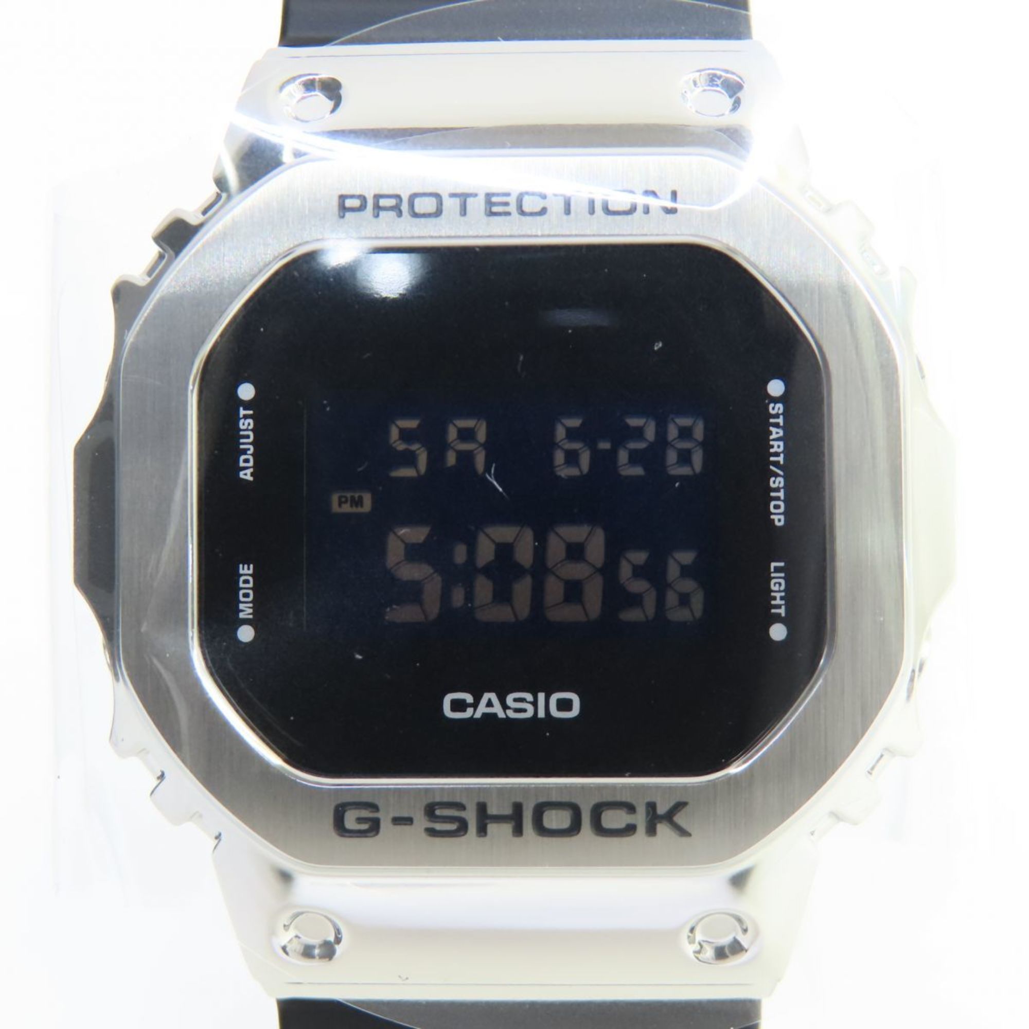 Casio G-Shock MRG-8100B-1AJF Titanium Black | Dealer | EveryWatch