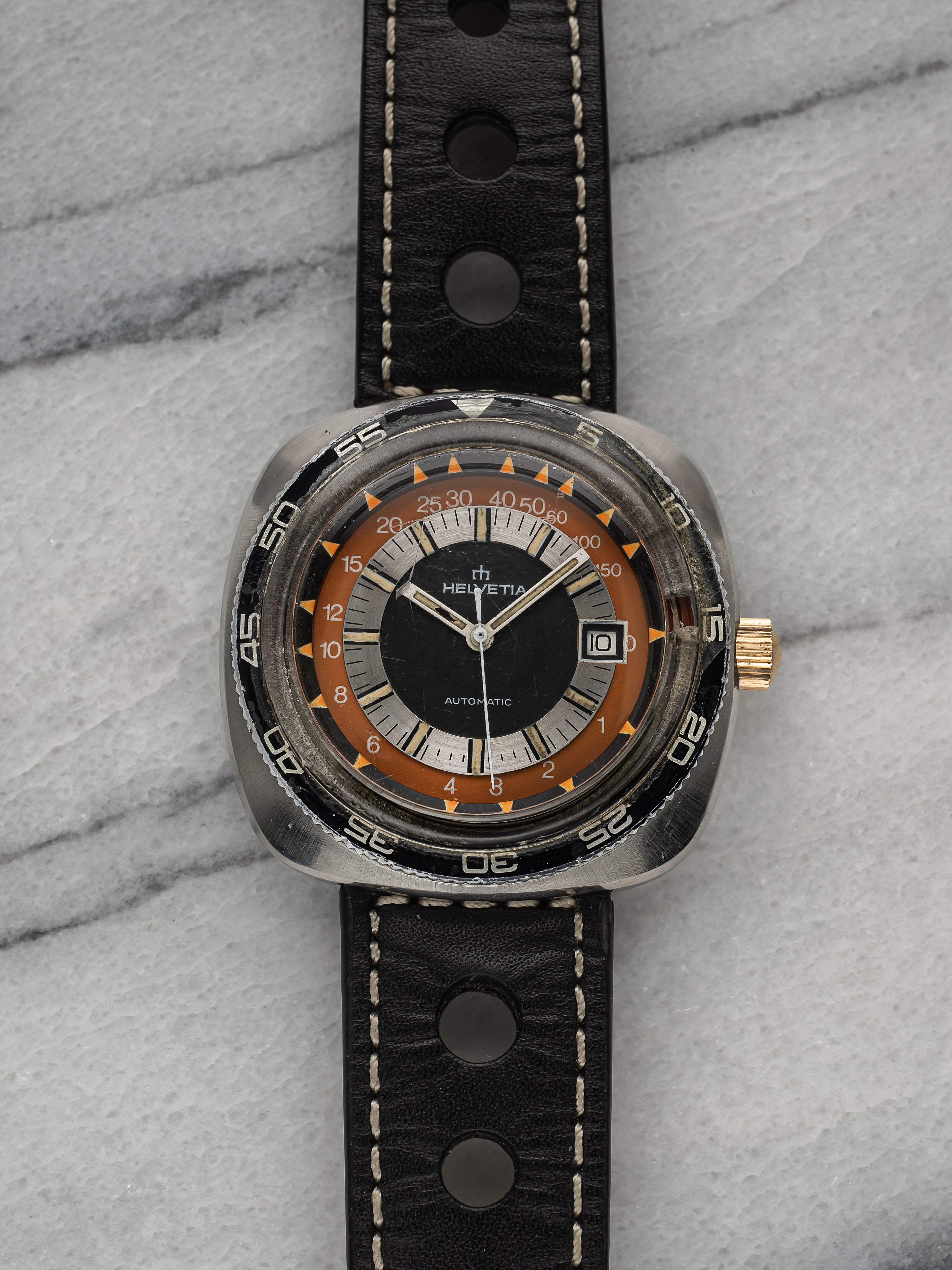 Helvetia 8609 Yellow gold Silver 1965 | Dealer | EveryWatch