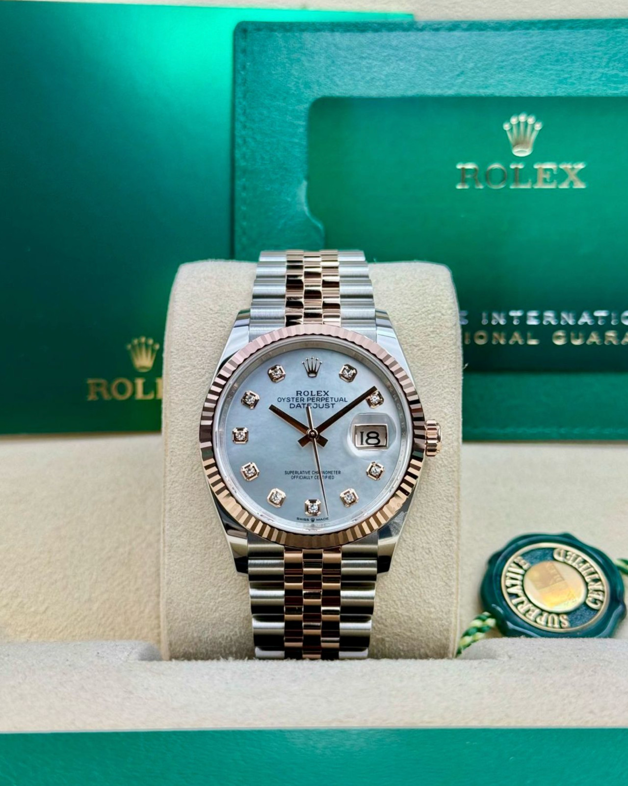ワ12 Rolex Datejust 126231 Stainless steel Silver | Dealer | EveryWatch